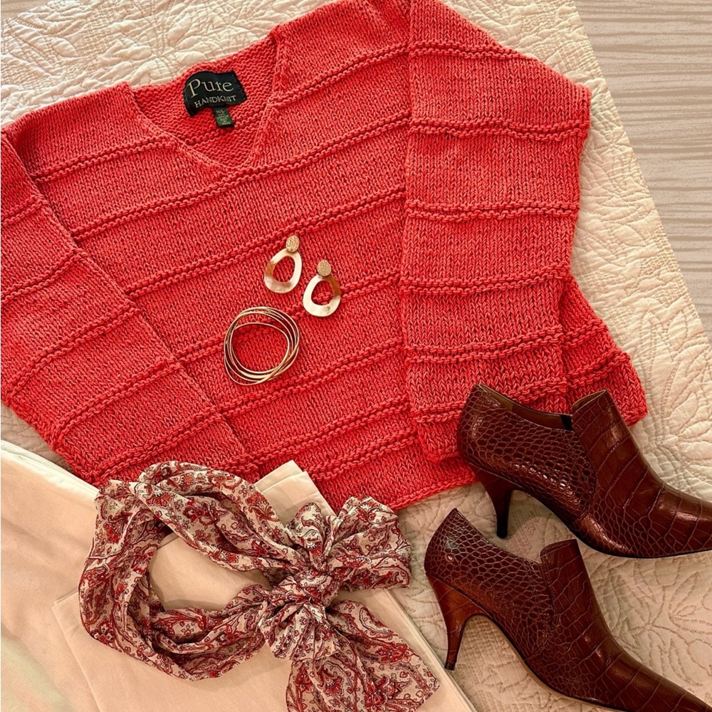 Pure cotton sweater. Size L